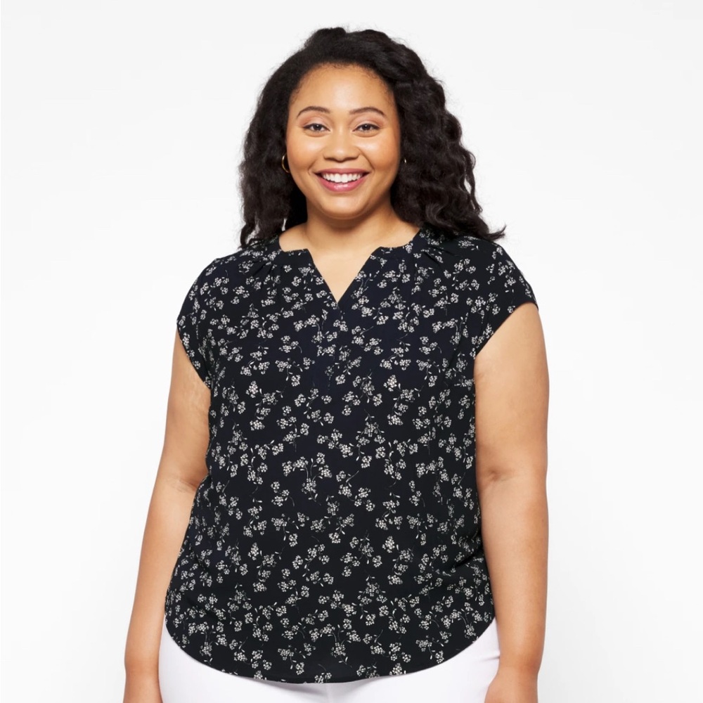 41 Hawthorn Navy Floral Print Blouse